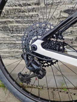 TREK Procaliber - špičkové karbonové kolo vel. M/L - 8
