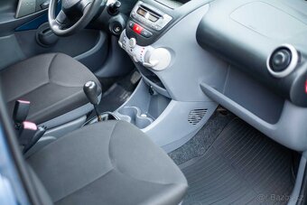 Toyota Aygo 1.0i 50kw, r.v. 2009, ČR, najeto 67.000 km - 8