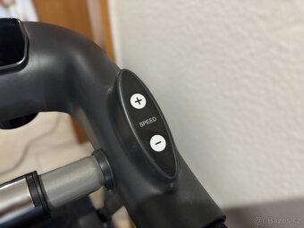 Běžecký pás INSPORTLINE Akamar - 8