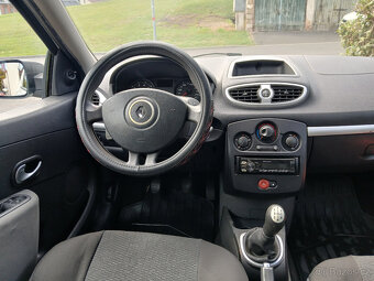 Renault Clio, 1.2i Klima 2012 Dobrá cena - 8