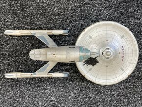 USS Enterprise Diamond Select Khanův hněv - 8