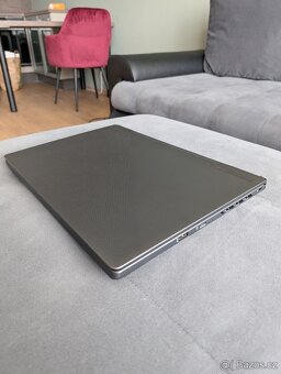 ASUS ROG Zephyrus G15 GA503RS - 8