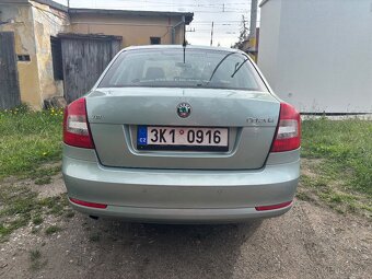 Prodám Škoda octavia 2 1.6 TDI 77 kw - 8
