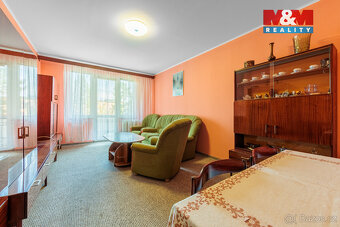 Prodej bytu 3+1, 69 m², Nová Role, ul. 1. máje - 8