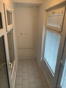 Pronájem Hradec Králové 23m² (Nový Hradec) - 8