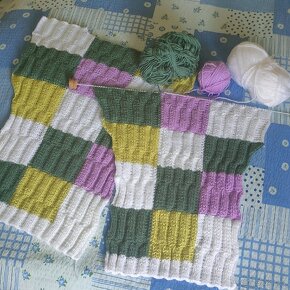 RUČNĚ PLETENÁ, NOVÁ, HEBKÁ, PATCHWORK HALENKA: S-M nenošená - 8