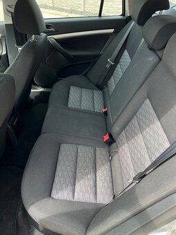 Octavia 2.0 tdi 103kw DSG 2010 327 T.km - 8