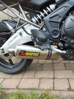 Kawasaki Versis 650 - 8