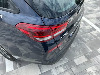 Hyundai i30 kombi 1.5 103kW DCT SMART 2025 - 8
