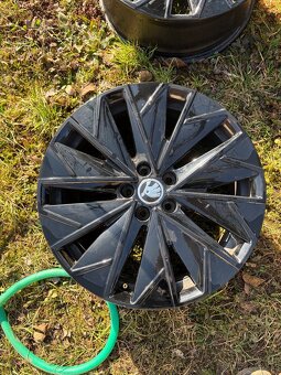 Alu Scala Kamiq r17 propus - 8