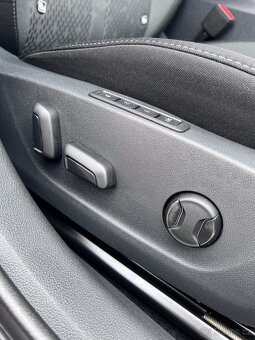 ŠKODA OCTAVIA VIRTUAL / KESSY / MATRIX / MŔTVY UHOL / ŤAŽNÉ - 8