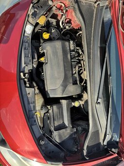 Renault Clio - 8
