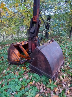 Nakladac unhz 750 - 8