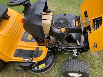 Prodám traktůrek Cub Cadet LT2 - 8