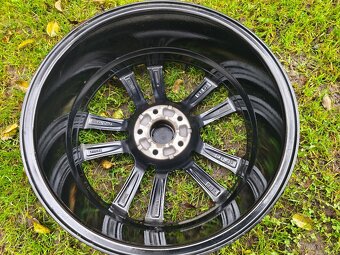 Originální alu kola KIA r19 5x114,3 - 8