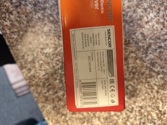 Pánský elektrický holicí strojek Sencor SMS 4013RD - 8