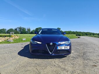 Alfa Romeo Giulia 2.2JTD-dohoda - 8