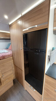 Obytné auto - Adria Coral XL - 8