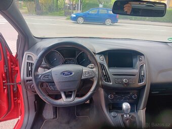Prodám Ford Focus combi ST 1.5i 134kw benzin - 8