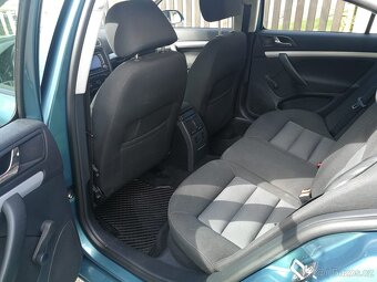 OCTAVIA 1.6MPI BENZÍN 75KW R.V. 10/2008 186900KM TOP VÝBAVA - 8