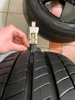 Alu kola Škoda R17 5X112 LETNÍ PNEU 225/45 R17 DENOM - 8