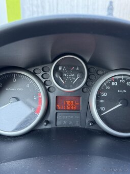 Prodám Peugeot 1.4 HDi, rv. 2009 50kW - 8