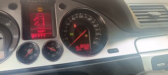 Volkswagen Passat B6 variant - 8