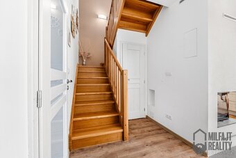 Krajní řadový dům 4+kk, 110 m2 - Kosmonosy - Horní Stakory - 8