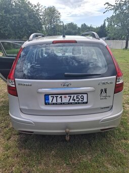 Hyundai i30CW 1,6CRDi 85kw, rok výroby 2011, najeto 310000km - 8