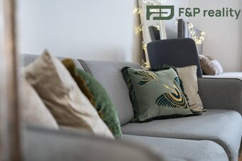 Prodej bytu 1+kk 39 m² Ve vrchu, Praha 8 - Libeň - 8