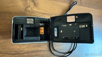 Fotoaparát Olympus Trip XB400 na náhradní díly - 8