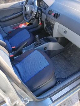 Škoda Fabia 1,4i - 8