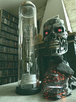 Terminator 2: Judgment Day - Endoskeleton Arm 1:2 Sideshow - 8