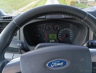 FORD TRANSIT 2,2 tdci 9míst - 8