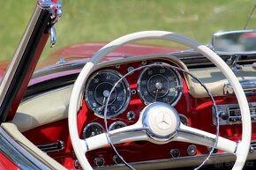 Mercedes Bernz 190 SL - 8