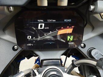 BMW R1250RS, r.v.08/2023, plná výbava, najeto pouze 5.341 km - 8