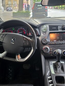 CITROËN DS5, 2.0 BlueHDi 180 133 kW - 8