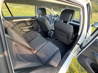 Volkswagen Passat 2.0 TDI - 8