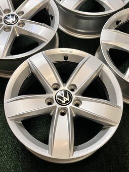 5x112 R16 Originál VW T-Roc / Corvara - jako nové - ET 43 - 8