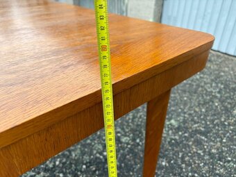 Rozkládací stůl Ton - 8