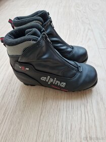 Boty na běžky zn.Alpina vel.34 - 8