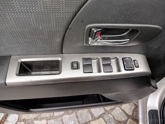 Mazda 5 2.0i 107kw - 8