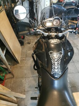 Honda Transalp XL 700 VA - 8