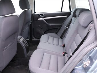 Škoda Octavia 2,0 FSI 110kW 4x4 Aut.klima (2005) - 8