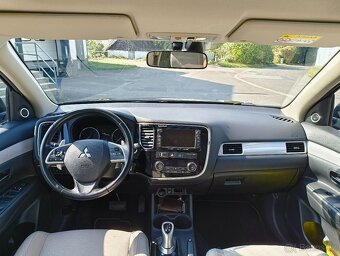 Mitsubishi Outlander PHEV – 4WD, Instyle, servis - 8