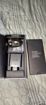 Asus ROG phone 5 12/256GB - 8