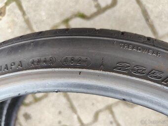 Letní pneu 235/35/19 - 8