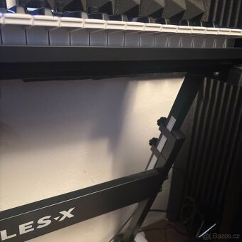 Native Instruments Komplete Kontrol S49 MK2 - 8