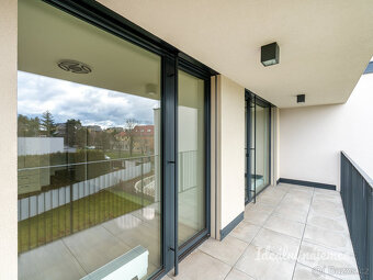 Pronájem bytu 2+kk, K Učilišti, Štěrboholy, 24500 Kč/měs, 60 - 8