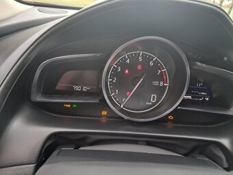 MAZDA CX-3 G120 Revolution - 8